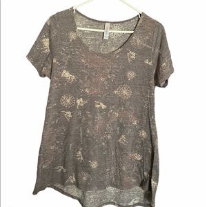 Lularoe Women’s Size Large Map Tee Shirt
